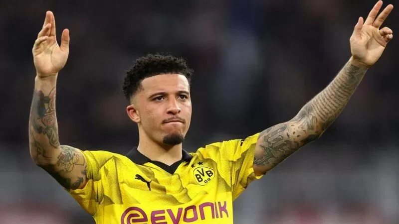 Tiền vệ chạy cánh Jadon Sancho với nhiều thành tích nổi bật Tiền vệ chạy cánh Jadon Sancho với nhiều thành tích nổi bật